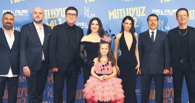 ‘Mutluyuz mu’ gala yaptı
