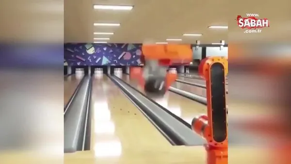 Bowling oynayan 'robot kol'dan tam isabetli atış