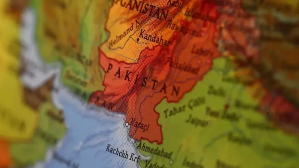 Son dakika | Pakistan'da 'yolcu otobüsü' faciası: 40 kişi hayatını kaybetti! Son dakika | Pakistan'da 'yolcu otobüsü' faciası: 40 kişi hayatını kaybetti!