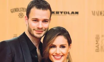 Ayrılsak da beraberiz