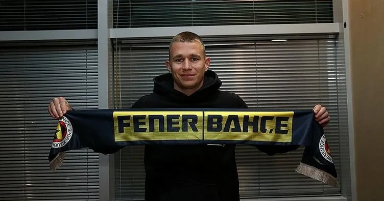 Attila Szalai Fenerbahçe’nin ikinci Macar oyuncusu oldu