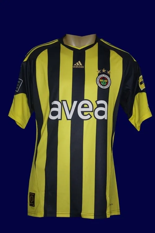 İşte Fenerbahçe'nin yeni formaları