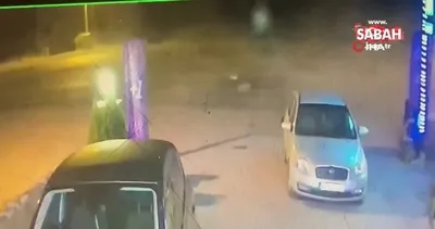 Traktörle panelvan aracın çarpıştığı feci kaza kamerada