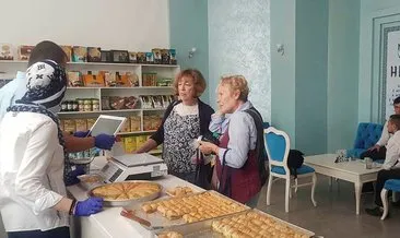Bulgaristan’da ilk ‘Helal Pastane hizmete açıldı