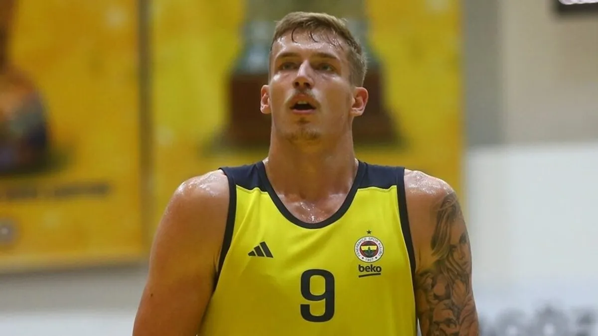 Fenerbahçe Beko’da Luka Samanic ile yollar ayrıldı
