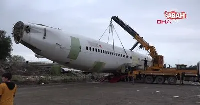 Trabzon’da pistten çıkan uçak, pide salonu olacağı yere taşındı | Video
