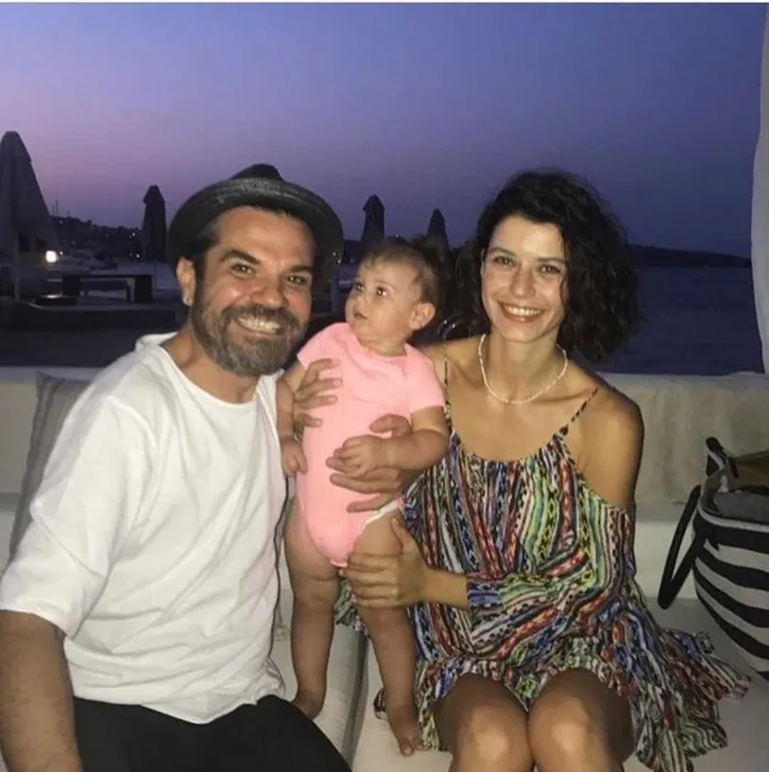 Los Angeles yangınları onları da vurdu! Beren Saat - Kenan Doğulu çiftinin 1.2 milyon dolarlık evleri kül oldu