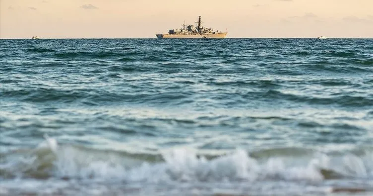 Kızıldeniz’de ticari yük gemisine saldırı! İran donanması müdahale etti