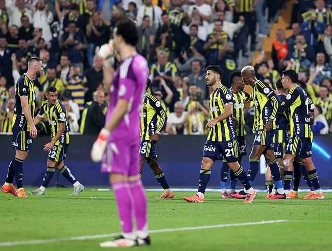 fenerbahcenin-yildizi-marco-asensiodan-galatasaray-sozleri-gol-atmam-gerekiyor-1763560324986.jpeg