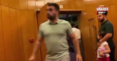 Cemal Reşit Rey Konser Salonu’nda dev ekran insanların üzerine devrildi