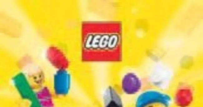 Çocuklar Lego’yla eğleniyor