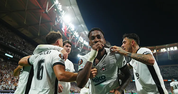 Amir Murillo eski takımını boş geçmedi