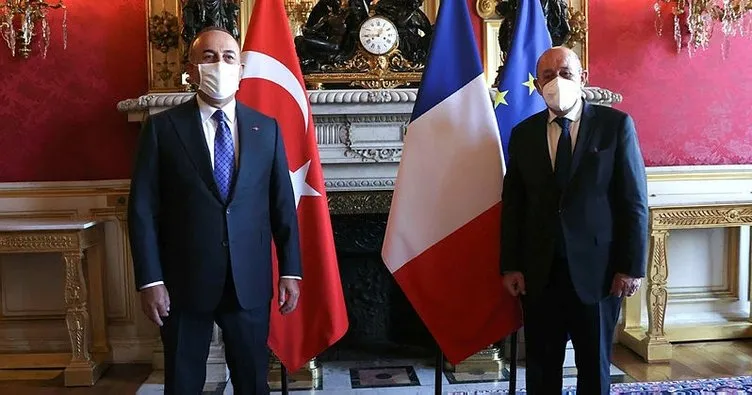 Fransa, Çavuşoğlu-Le Drian görüşmesine ilişkin yazılı açıklama yaptı! İşte ele alınan konular