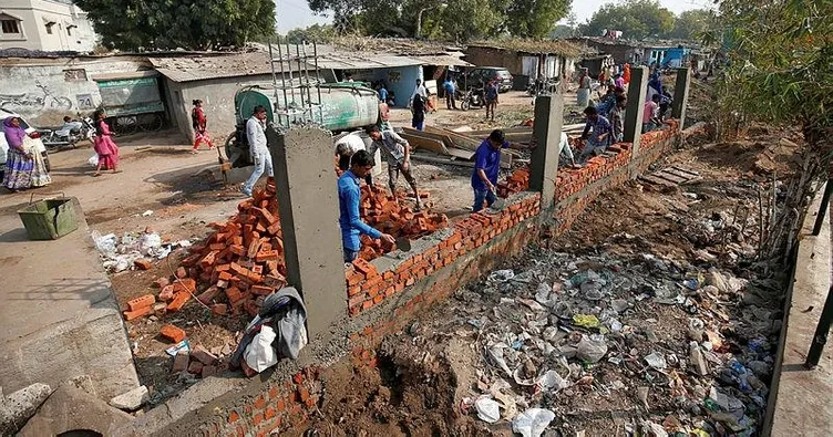 Trump’ın göz zevki için duvar örüyorlar