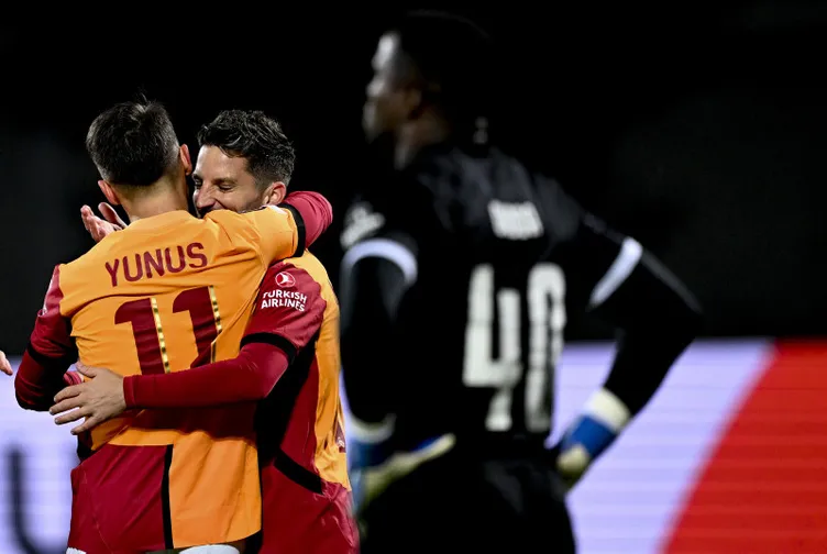 Levent Tüzemen, Galatasaray’ın Okan Buruk kararını açıkladı! Van Bronckhorst’a olay sözler