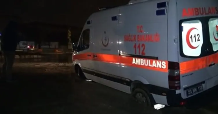 Adana’da otomobil devrildi: 1 yaralı