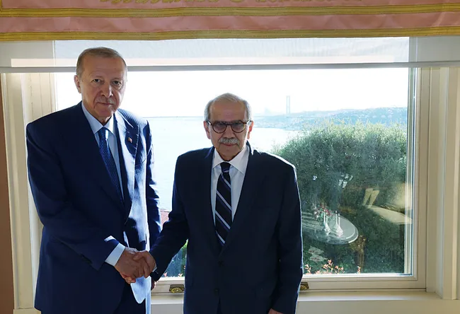 son-dakika-i-baskan-erdogan-lubnan-basbakani-nevvaf-selami-kabul-etti-1783707270730.jpg