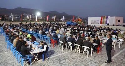 Vali Demirtaş, vatandaşlarla iftar yaptı