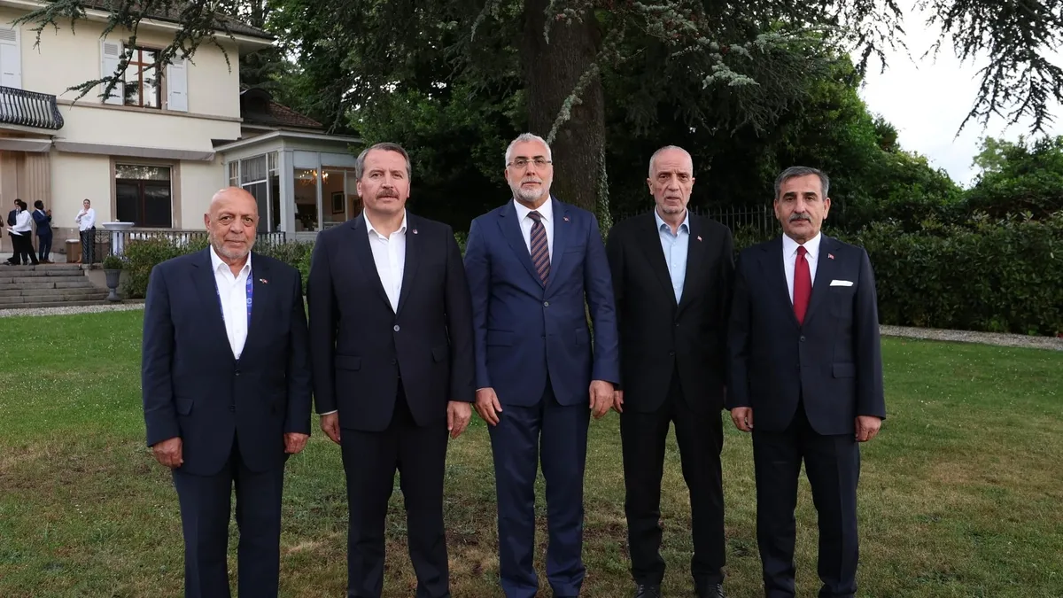 Cenevre’de memur, işçi ve işveren zirvesi! Bakan Işıkhan çalışma hayatı temsilcileriyle görüştü Cenevre’de memur, işçi ve işveren zirvesi! Bakan Işıkhan çalışma hayatı temsilcileriyle görüştü