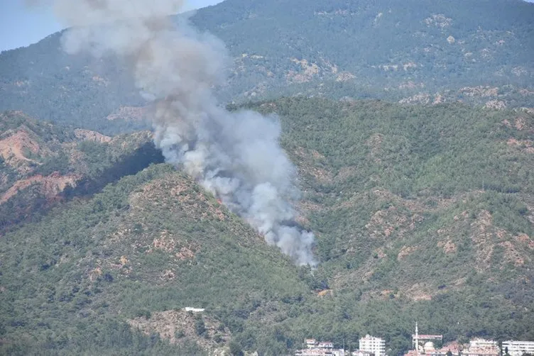 Marmaris’te orman yangını: Ekipler müdahale ediyor