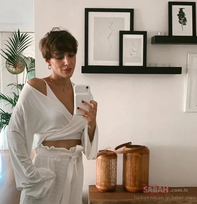 Yıllar önce taktırdığı silikonlar ünlü mankeni kanser etti! Manken Ceylan Atınç hayatının şokunu yaşadı!