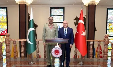 Bakan Güler, Pakistan Genelkurmay Başkanı Mirza’yı kabul etti