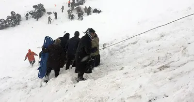 Van’ın Bahçesaray ilçesinde meydana gelen çığ felaketi sonrası hastanelerde yürek yakan anons!