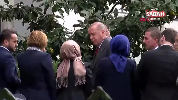 Cumhurbaşkanı Erdoğan AK Parti İstanbul İl Başkanlığı'nda