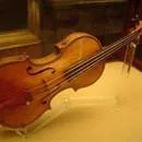 Keman, en pahalı ikinci müzik enstrümanı oldu.