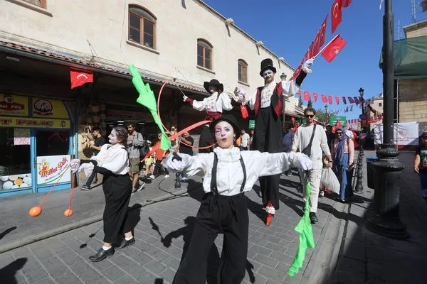 gaziantepte-festival-coskusu-9-gun-surecek-1757761002586.jpg