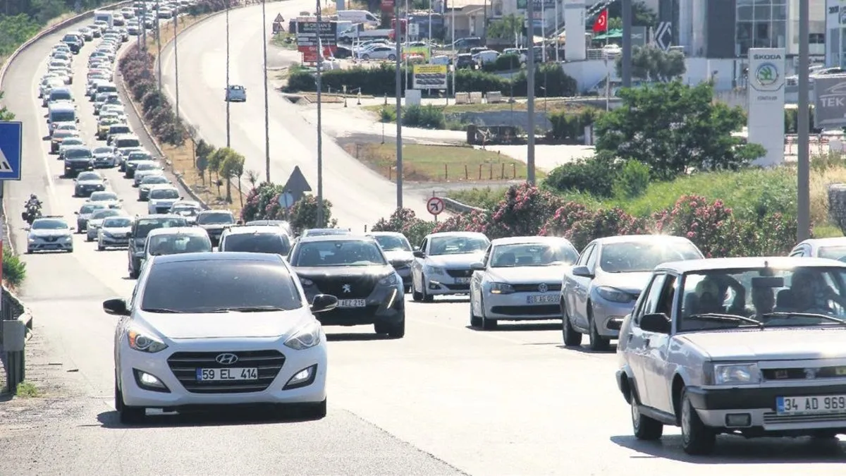 Dönüş yolunda yoğun trafik