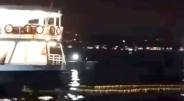 Vapur Ağlara Takıldı