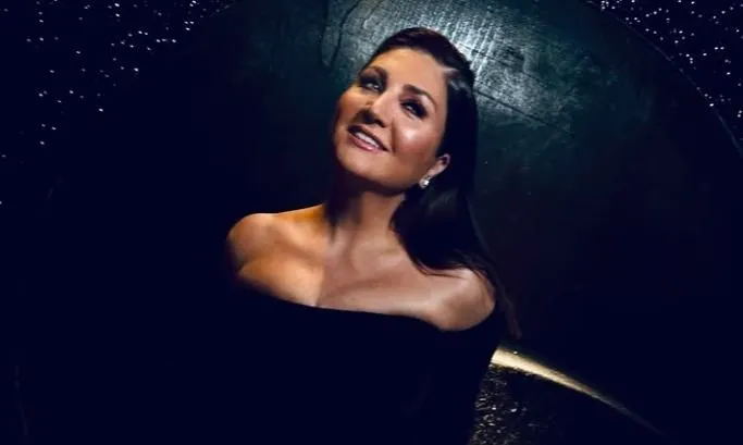 Yıllar ona hiç dokunmamış! Sibel Can ve kızı Melisa Ural’a beğeni yağdı: Güzelliği genetikmiş