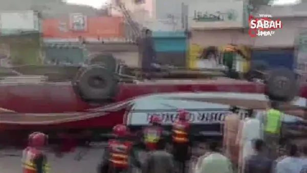 Pakistan'da yolcu otobüsü kaza yaptı: 9 ölü, 28 yaralı | Video