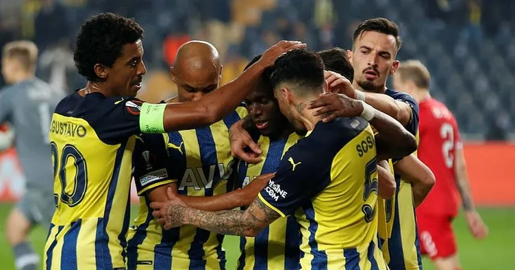 Beşiktaş derbisi öncesi Fenerbahçe’de çifte sevinç