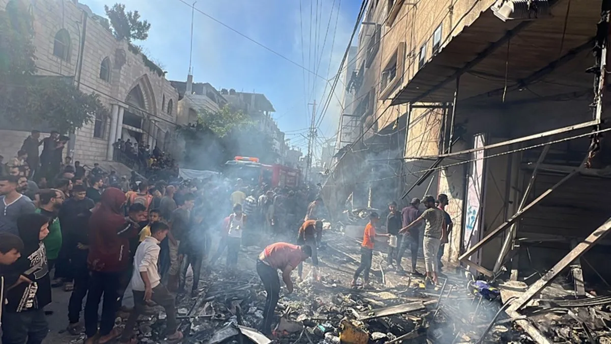 Katil İsrail Gazze'de sivilleri vurdu: 150'den fazla ölü ve yaralı var