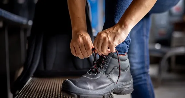 44 Numara Ayakkabı Kaç Cm? Klasik ve Spor Ayakkabıda 44 Numara Ayak Kaç Cm Olur?