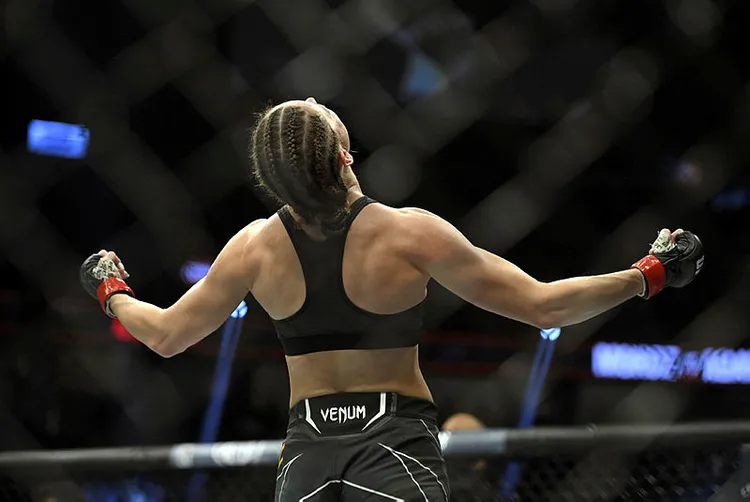 ufc-dovuscusu-maryna-morozdan-duygusal-sozler-ukraynadaki-ailem-1646572890855.jpg