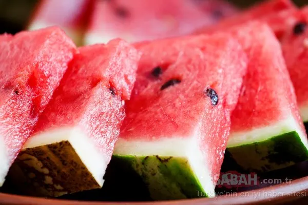 Karpuzdaki tehlike! Böyle görünüyorsa sakın yemeyin