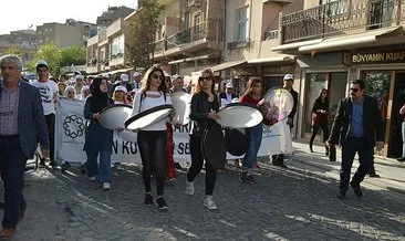 Tarihi Mardin’de ‘Turizm Haftası’ korteji