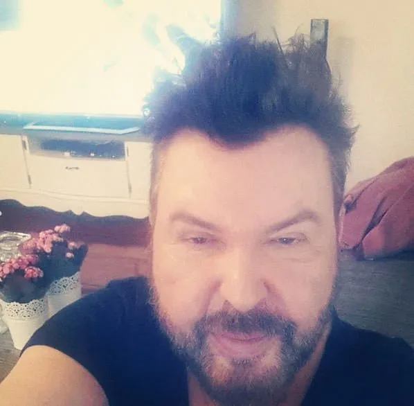 Kusum Aydin Taninmaz Halde Galeri Magazin