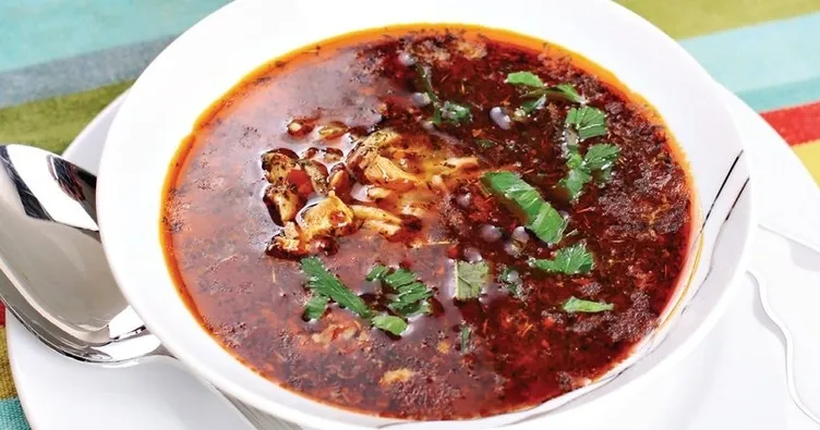 Şehriyeli tavuk suyu çorba