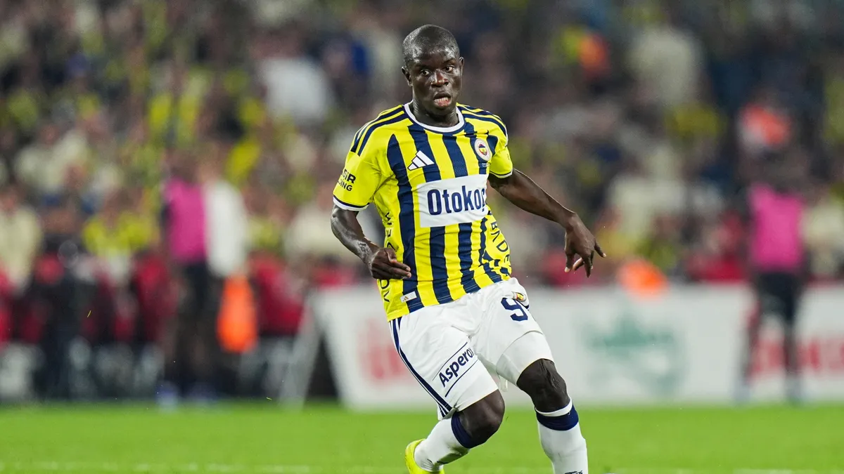 SON DAKİKA! Gaziantep FK - Fenerbahçe | Maçta ilk 11'ler belli oldu... haber görseli