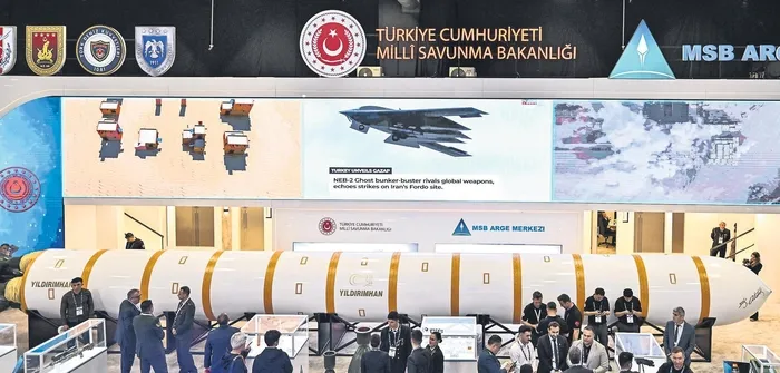 turkiyenin-ilk-kitalararasi-balistik-fuzesi-yildirimhan-sahada-1778014540958.jpeg