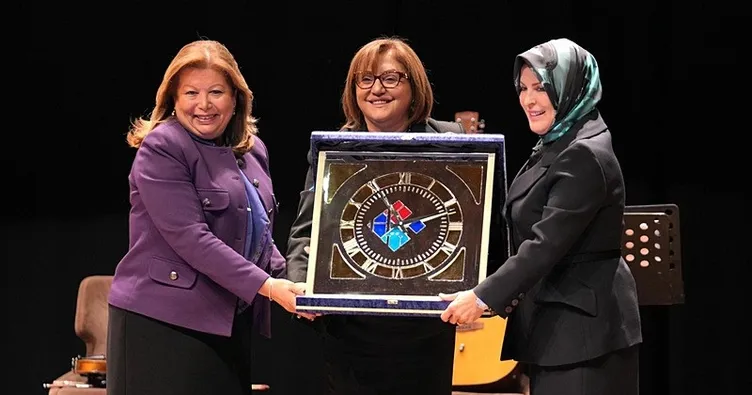 Öğretmenler için 10 bin fidan