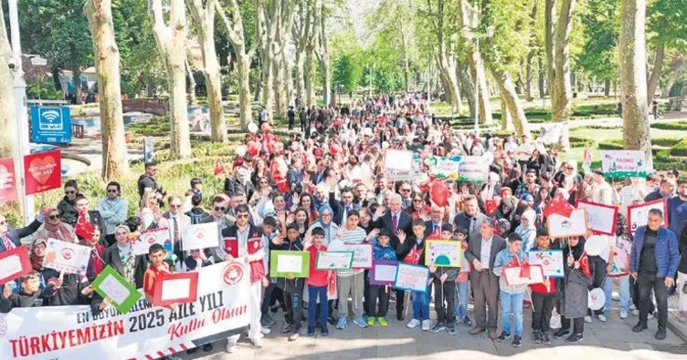 81 il aile için yürüdü