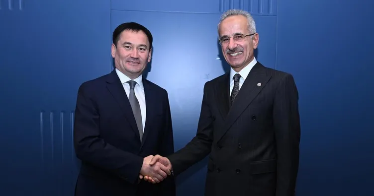 Bakan Uraloğlu, Özbekistanlı mevkidaşı Mahkamov’la görüştü