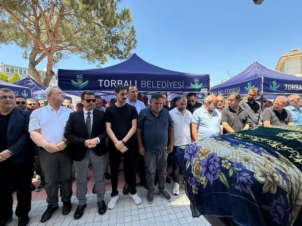 irmak-ayse-koparan-son-yolculuguna-ugurlandi-1781177131335.jpg