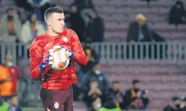 Pena takımla idmanda