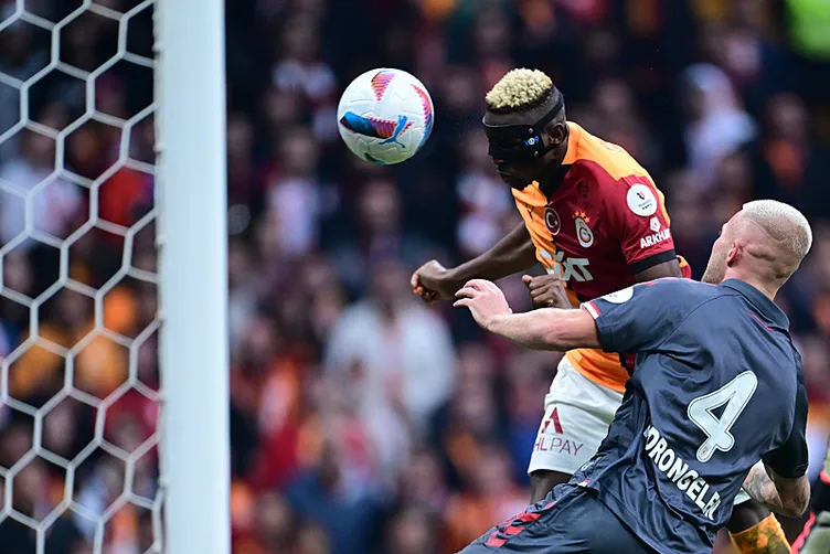 SON DAKİKA HABERİ: Galatasaray, Osimhen’in bonservisini alıyor mu? Napoli Sportif Direktörü Giovanni Manna, SABAH Spor’a açıkladı